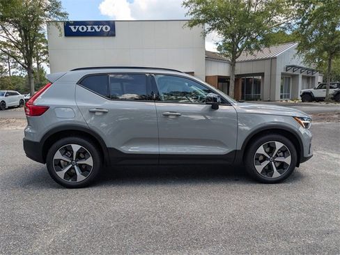 New 2026 Volvo XC40 B5 Plus w/ Protection Package Premier image 3