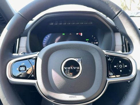New 2026 Volvo XC90 T8 Ultra image 20