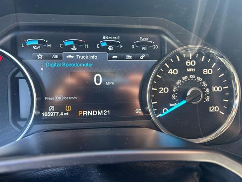 Used 2016 Ford F150 Lariat w/ Equipment Group 501A Mid image 20