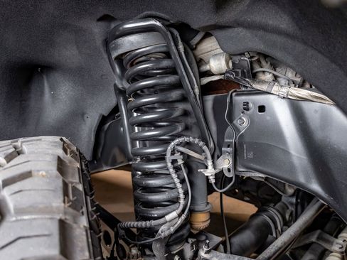 Used 2019 Ford F250 Platinum w/ Platinum Ultimate Package image 13