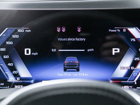New 2026 BMW X7 M60i AWD/4WD image 25