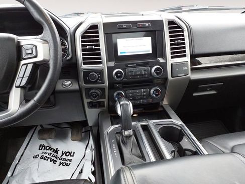 Used 2016 Ford F150 Platinum w/ Equipment Group 701A Luxury AWD/4WD image 11