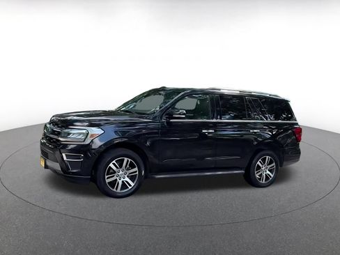 Used 2024 Ford Expedition Limited AWD/4WD image 9