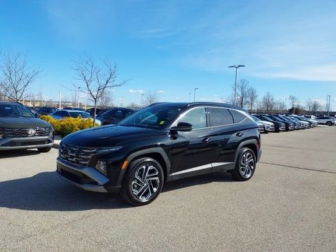 Certified 2025 Hyundai Tucson Limited image 2