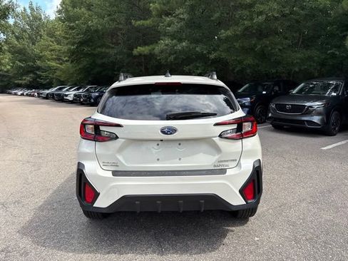 Used 2024 Subaru Crosstrek 2.0i Premium AWD/4WD image 4