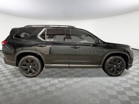 New 2026 Honda Pilot Black Edition image 7