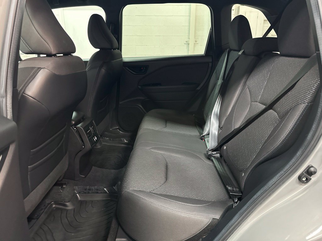 Used 2026 Subaru Forester Premium AWD/4WD image 22