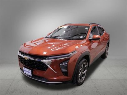 Used 2024 Chevrolet Trax LT w/ Driver Confidence Package