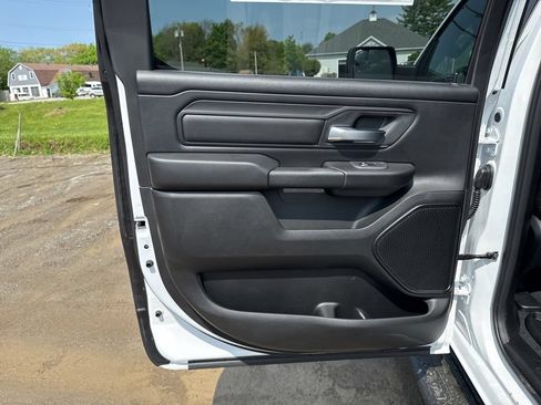 New 2026 RAM 1500 Express AWD/4WD image 22