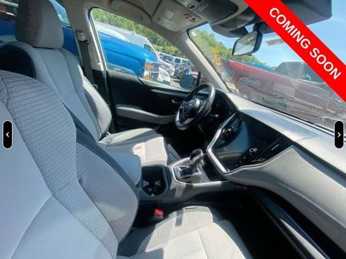 Used 2023 Subaru Outback Premium AWD/4WD image 6