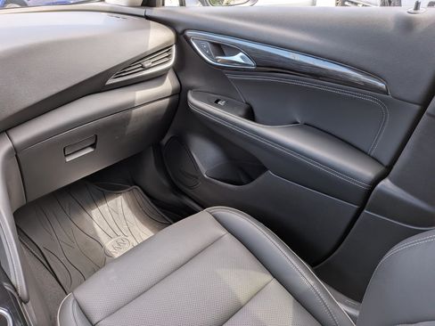 Certified 2023 Buick Envision Essence FWD image 15