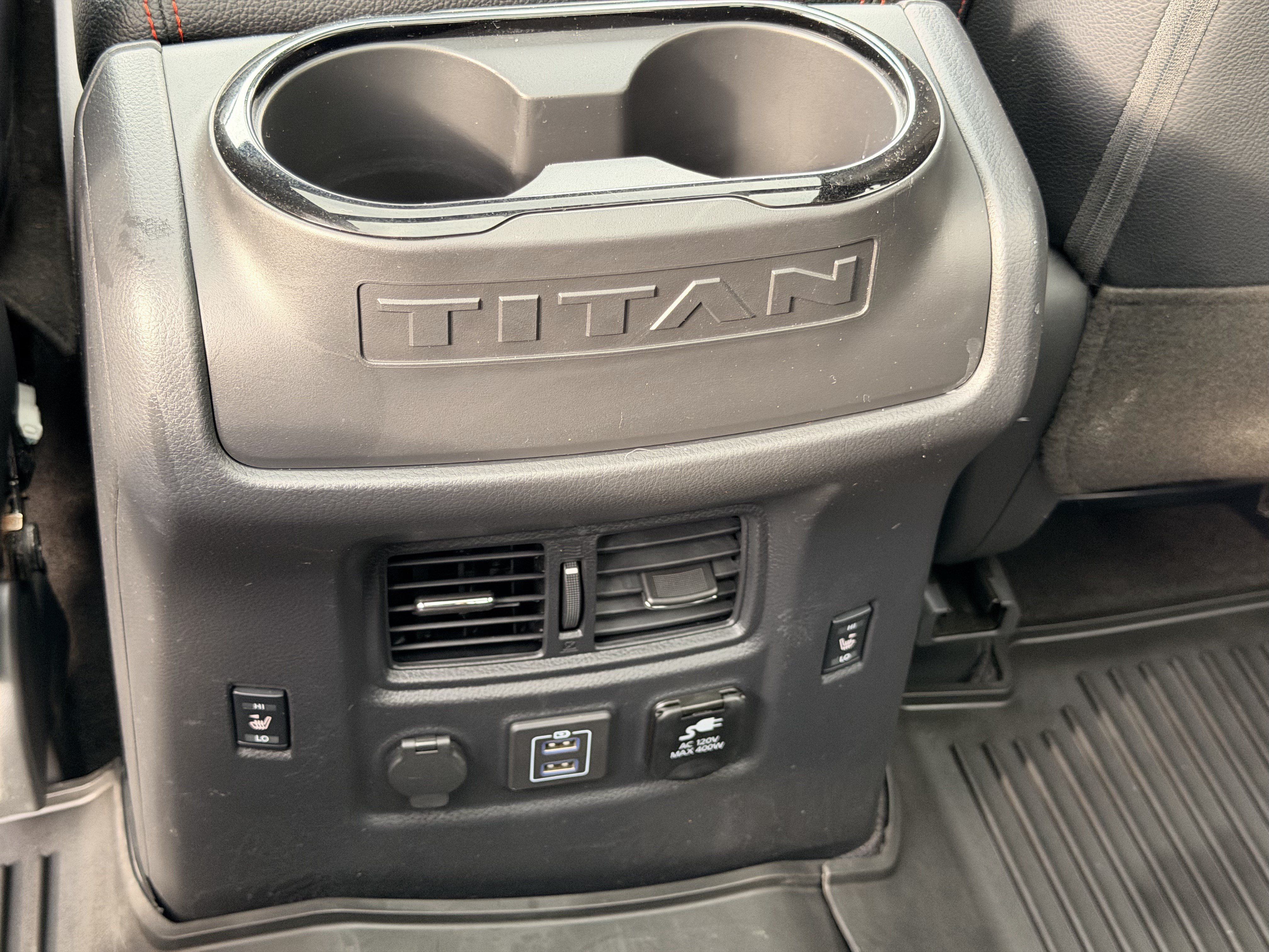 Used 2023 Nissan Titan PRO-4X w/ Pro-4x Convenience Package AWD/4WD image 22
