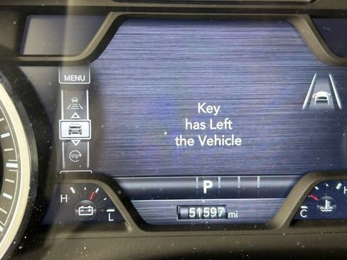 Used 2025 RAM 1500 Laramie AWD/4WD image 32