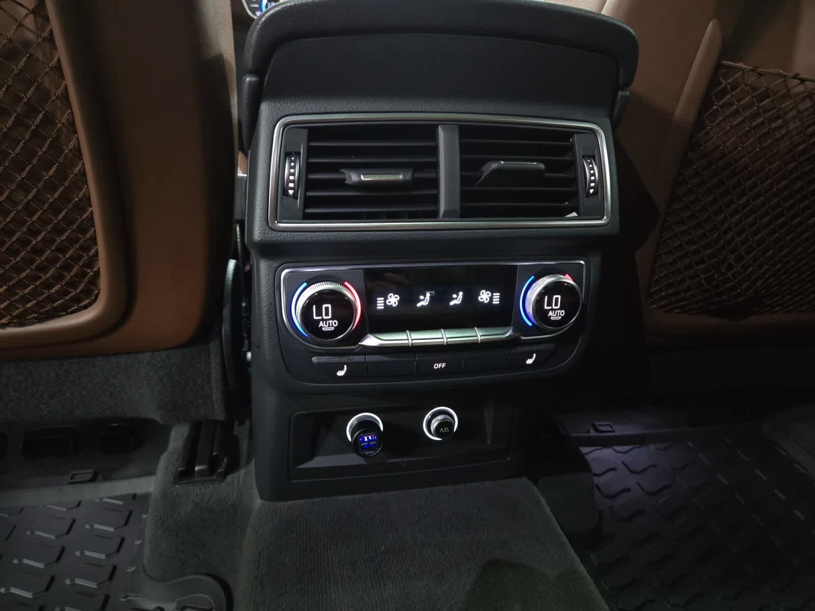Used 2019 Audi Q7 3.0T Premium Plus w/ Premium Plus Package AWD/4WD image 24