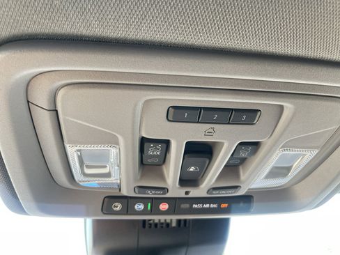 Certified 2022 GMC Sierra 1500 Denali AWD/4WD image 28