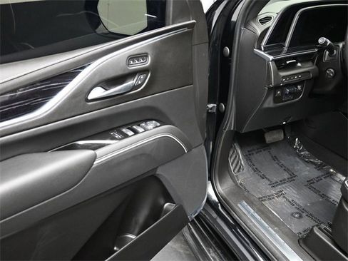 Used 2021 Cadillac Escalade Sport image 14