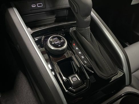 New 2026 Chevrolet Colorado Trail Boss AWD/4WD image 15