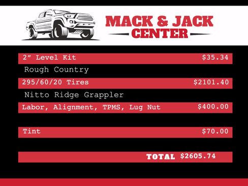 Used 2024 GMC Sierra 1500 AT4 w/ Technology Package AWD/4WD image 3