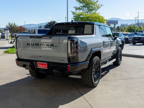 New 2025 GMC Hummer EV 3X w/ LPO, Dark Essentials Package image 7