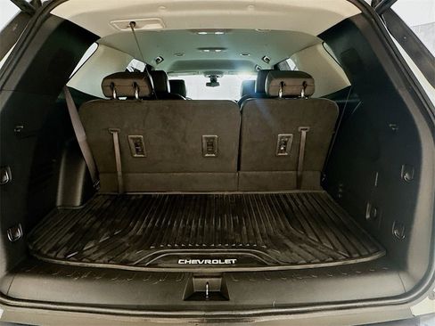 Used 2021 Chevrolet Traverse RS image 27