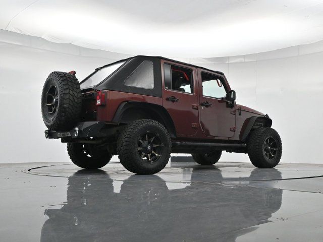 Used 2007 Jeep Wrangler Unlimited Sahara RWD image 32