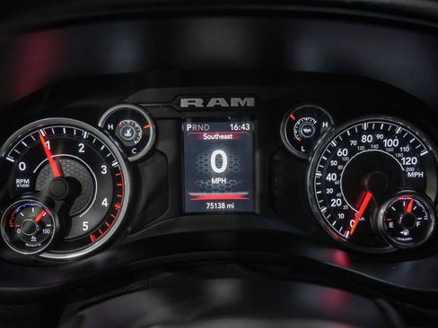 Used 2022 RAM 3500 Lone Star image 19