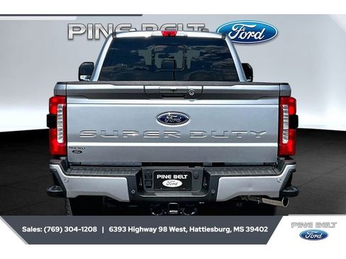 Used 2024 Ford F250 Lariat w/ Lariat Ultimate Package AWD/4WD image 4