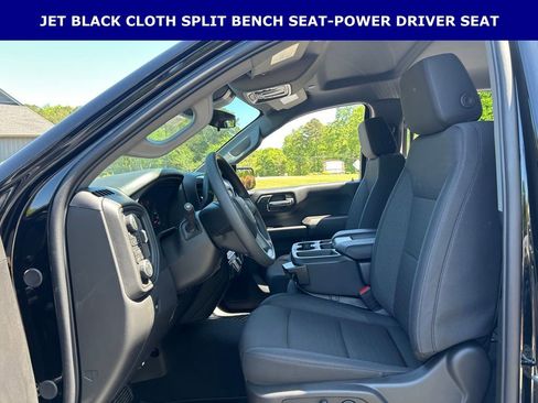 New 2026 Chevrolet Silverado 1500 Custom Trail Boss w/ LPO, Dark Essentials Package AWD/4WD image 5