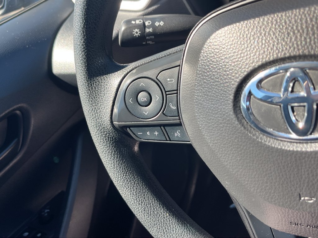 Used 2024 Toyota Corolla LE FWD image 32