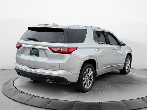 Certified 2019 Chevrolet Traverse Premier w/ Driver Confidence II Package FWD image 7