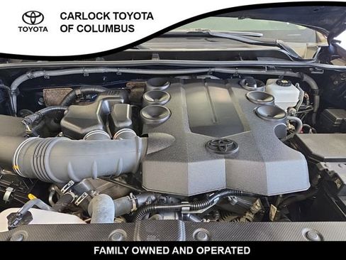 Used 2023 Toyota 4Runner Limited AWD/4WD image 23