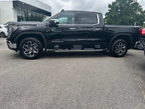 New 2026 GMC Sierra 1500 SLT w/ SLT Premium Package image 2