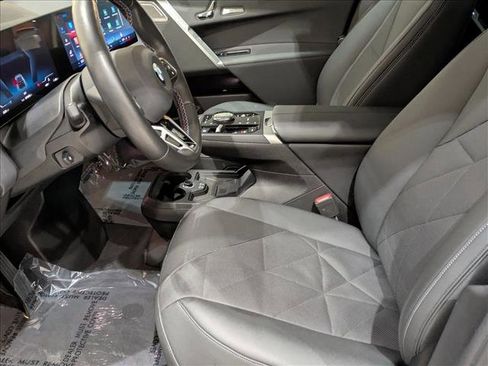 Used 2025 BMW iX M60 image 17