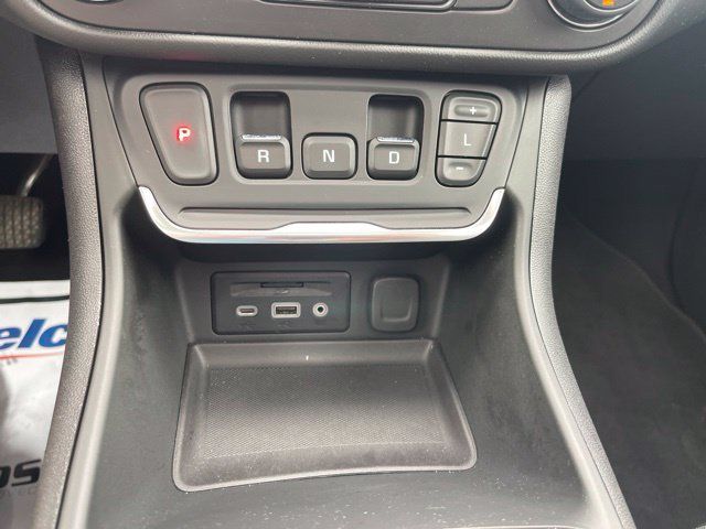 Used 2018 GMC Terrain Denali w/ LPO, 'HIT The Road' Package AWD/4WD image 28
