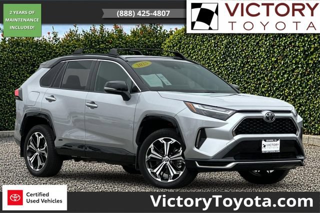 Certified 2025 Toyota RAV4 XSE AWD/4WD image 1