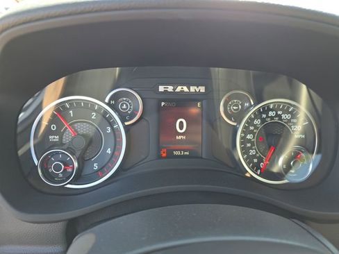 Used 2024 RAM 3500 Tradesman w/ Chrome Appearance Group AWD/4WD image 27