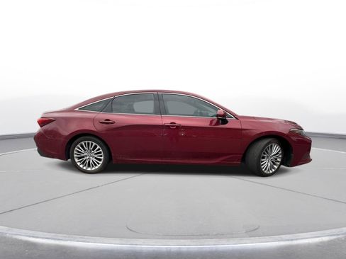 Used 2020 Toyota Avalon Limited w/ Advanced Safety Package image 5