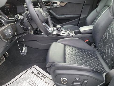 Used 2021 Audi S4 Premium Plus w/ Premium Plus Package image 9