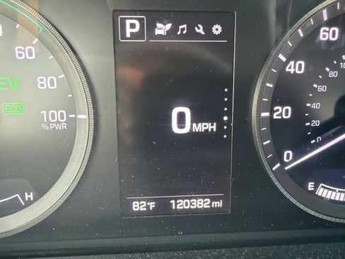 Used 2017 Hyundai Sonata SE FWD image 12