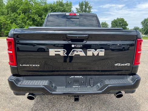 Used 2025 RAM 1500 Limited w/ Trailer Tow Group AWD/4WD image 6