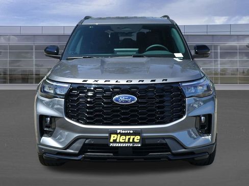 New 2026 Ford Explorer ST-Line w/ ST-Line Street Pack AWD/4WD image 5