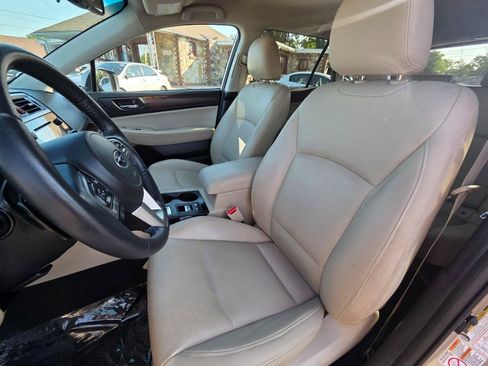 Used 2015 Subaru Outback 2.5i Limited AWD/4WD image 12