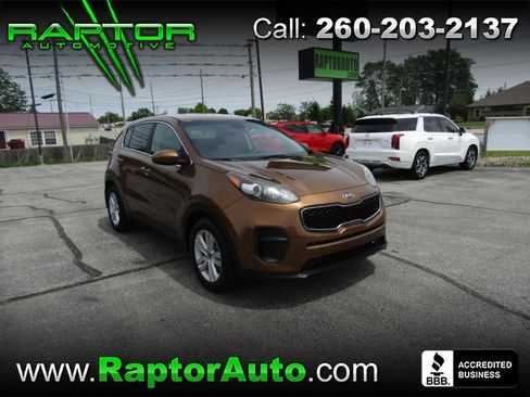 Used 2019 Kia Sportage LX FWD image 1