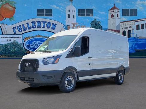 New 2026 Ford Transit 250 148 Medium Roof w/ Load Area Protection Package RWD image 4