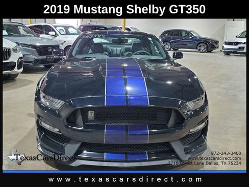 Used 2019 Ford Mustang Shelby GT350 w/ Technology Package image 2