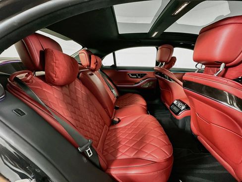 Used 2023 Mercedes-Benz S 580 4MATIC Sedan image 30