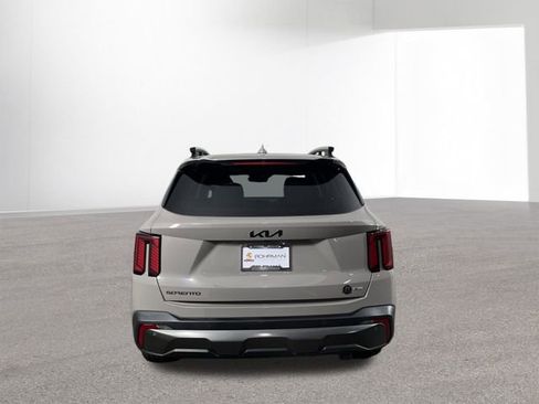 Used 2025 Kia Sorento SX image 15