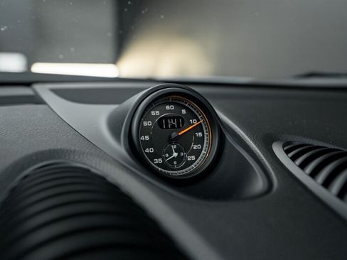 Used 2023 Porsche 718 Cayman GT4 RWD image 36
