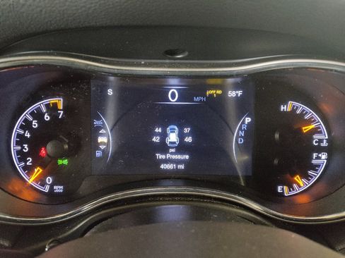Used 2021 Jeep Grand Cherokee Trailhawk AWD/4WD image 23