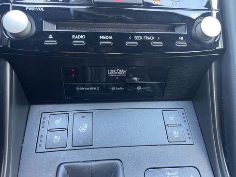 Used 2022 Lexus IS 350 F Sport w/ Dynamic Handling Package image 26